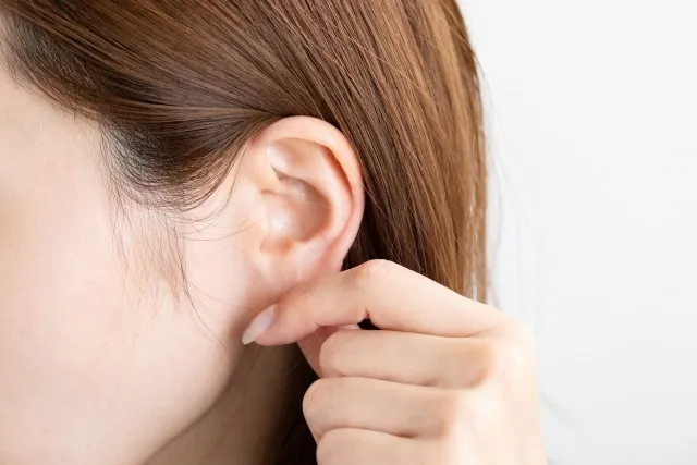 【不安症の方必見!】耳にオイルを入れるといい!?って聞いたことありますか?